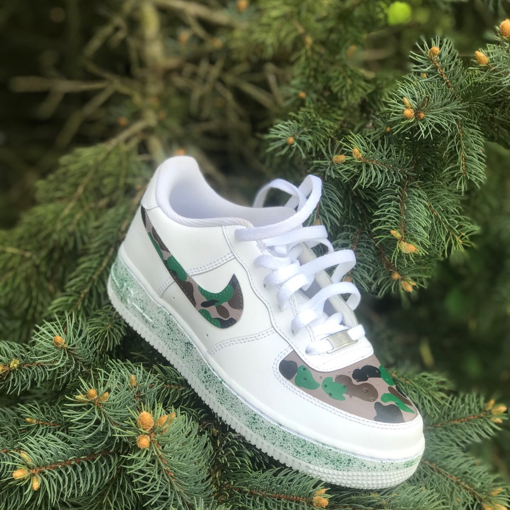 Custom Air Force One Low Camo Customized Sneaker - Picture 4 of 5